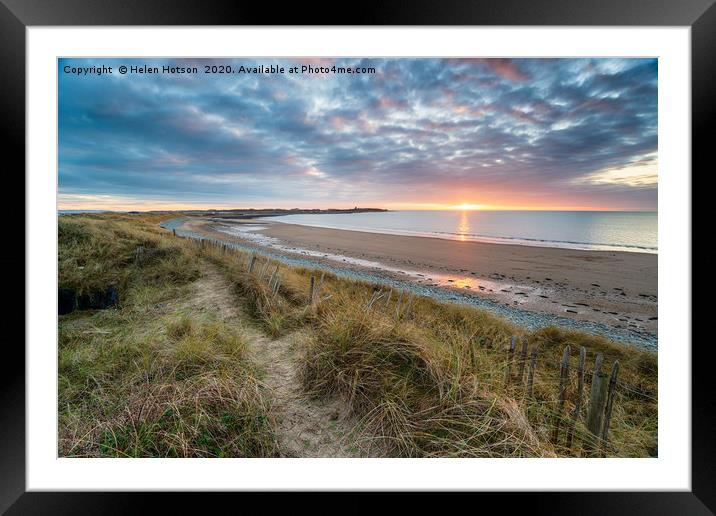 Dramatic sunset over the beach at Llandanwg Framed Mounted Print by Helen Hotson
