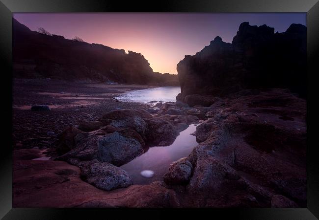 Donkey Rock sunrise Framed Print by Leighton Collins
