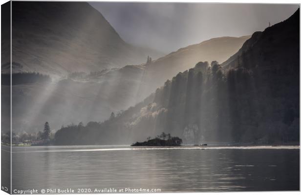 Glenridding Rays Canvas Print by Phil Buckle