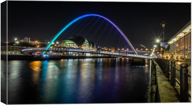 Newcastle Quayside at night Canvas Print by Marcia Reay