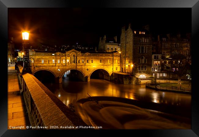 Pulteney Bridge at night Framed Print by Paul Brewer