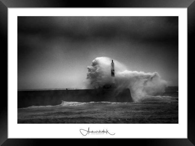 Storm Dennis February 2020 Framed Print by Andrew chittock