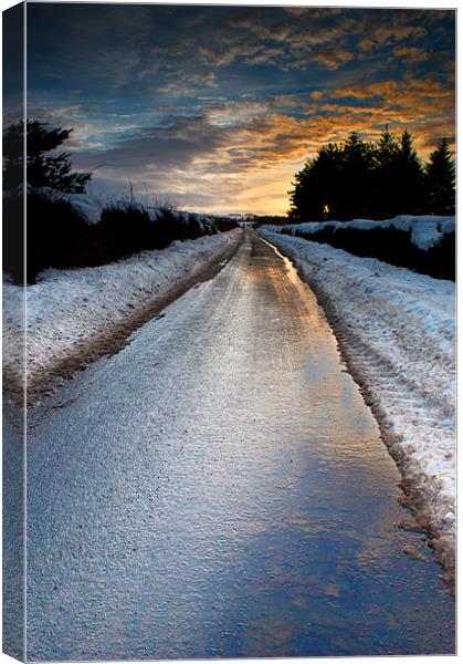 The road out Canvas Print by Keith Thorburn EFIAP/b