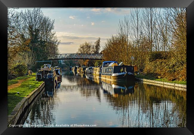 Canal Boats At Aldermaston Framed Print by Ian Lewis