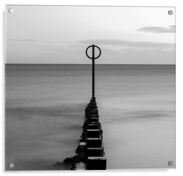 Aberdeen Beach Groyne Acrylic by Duncan Wyllie