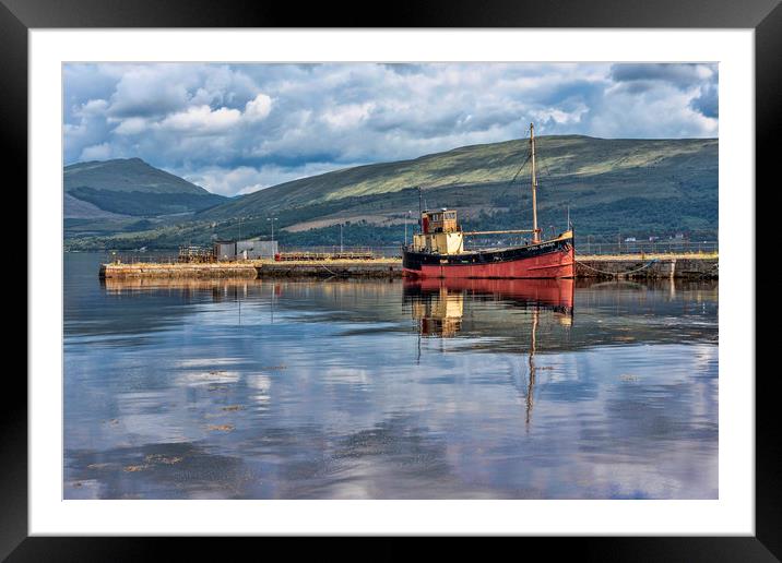 Vital Spark Inveraray Framed Mounted Print by Valerie Paterson