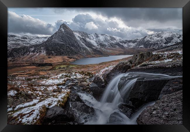 Tryfan and the Glyderau Framed Print by Paul Andrews