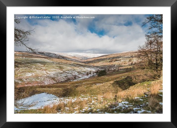 The Hudes Hope Valley in Winter (1) Framed Mounted Print by Richard Laidler