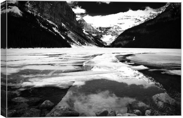 Majestic View of Lake Louise Canvas Print by Andy Evans Photos