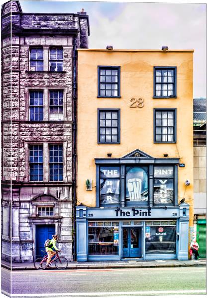 The Pint Dublin Canvas Print by Valerie Paterson