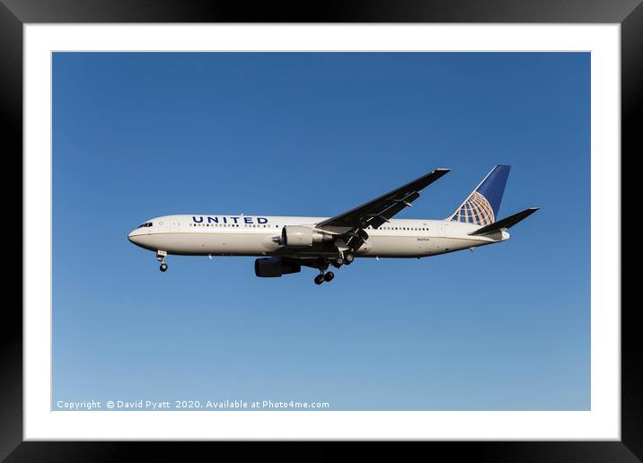 United Airlines Boeing 767-332 Framed Mounted Print by David Pyatt