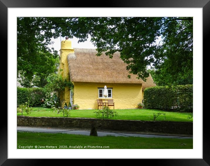 Merthyr Mawr Cottage  Framed Mounted Print by Jane Metters