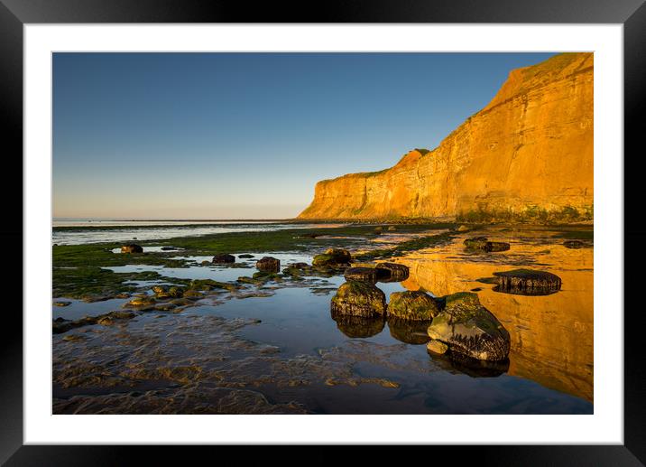 Huntcliff, Saltburn-by-the-sea, North Yorkshire Framed Mounted Print by Andrew Kearton