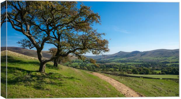 Vale of Edale, Peak District, Derbshire Canvas Print by Andrew Kearton