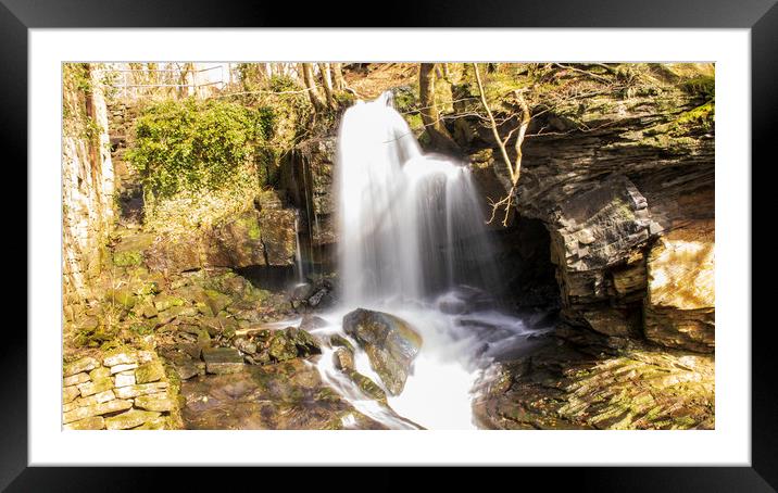 Bently brook Framed Mounted Print by keith sutton