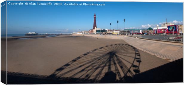 Blackpool sea front Canvas Print by Alan Tunnicliffe