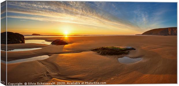 Cornwall's wide beaches Canvas Print by Silvio Schoisswohl