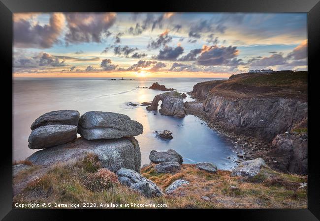Dramatic End Framed Print by Si Betteridge