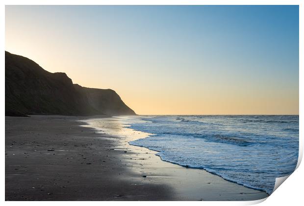 Cattersty Sands at dusk, North Yorkshire, England Print by Andrew Kearton
