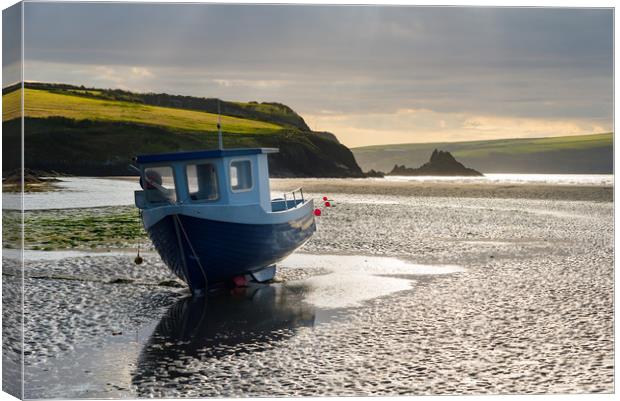 Boat at Newport Sands, Pembrokeshire, Wales Canvas Print by Andrew Kearton