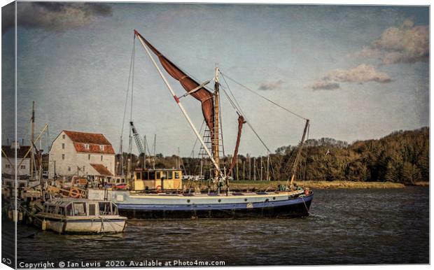 Sailing Barge At Woodbridge Canvas Print by Ian Lewis