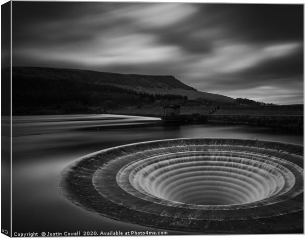 Down the plughole at Ladybower Canvas Print by Justin Cowell