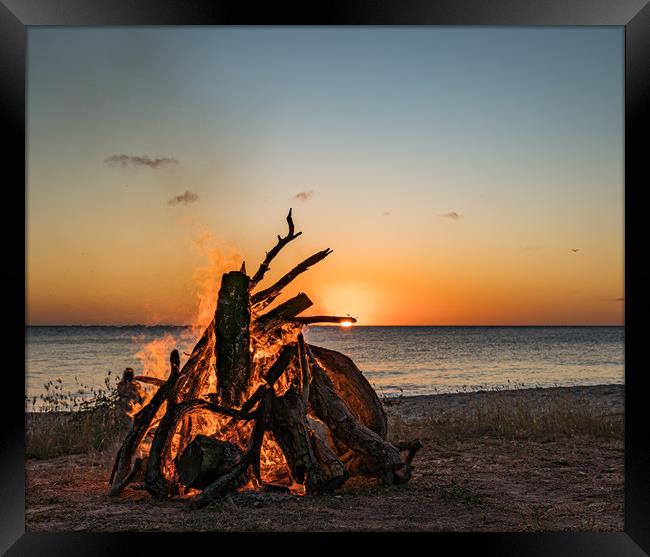 Bonfire at the beach on the Caribbean island of Cu Framed Print by Gail Johnson