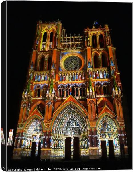 Colorful Amiens cathedral   Canvas Print by Ann Biddlecombe