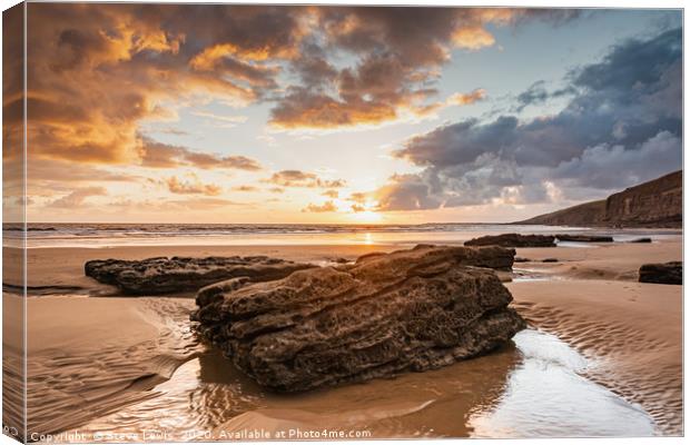 Dunraven Bay Canvas Print by Steve Lewis