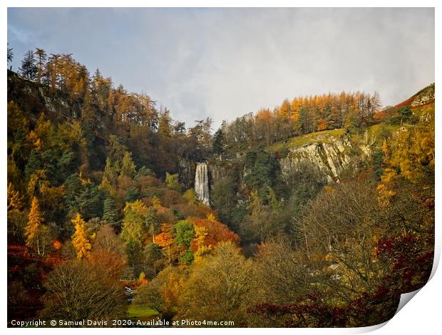 Pistyll Rhaeadr, the highest waterfall in Wales Print by Samuel Davis