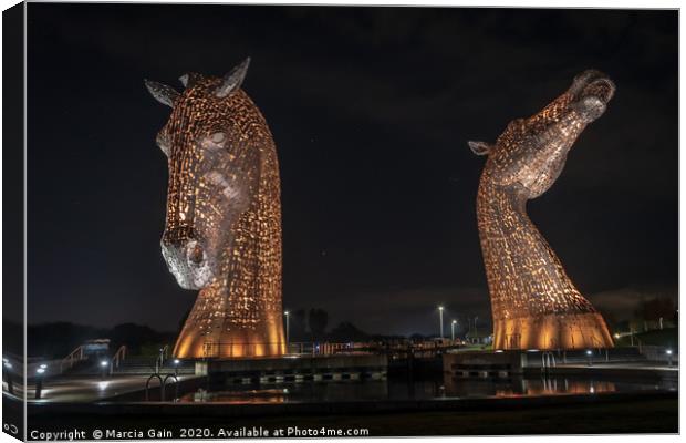 The Falkirk kelpies in gold  Canvas Print by Marcia Reay