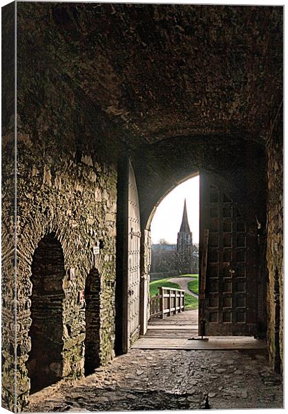 Kidwelly Castle Gatehouse Canvas Print by Brian Beckett