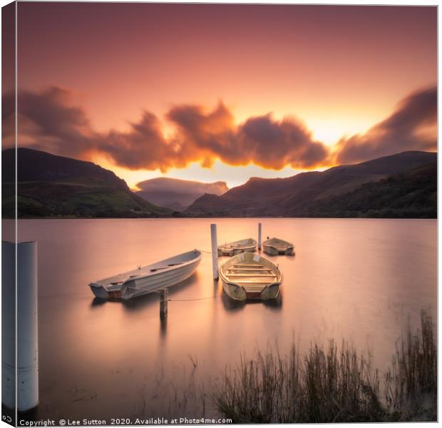 Sunrise Boats Canvas Print by Lee Sutton
