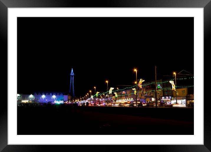 Blackpool at night    Framed Mounted Print by chris smith