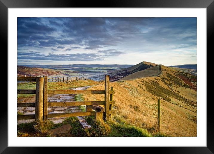 Gateway Along The Great Ridge                      Framed Mounted Print by Darren Galpin
