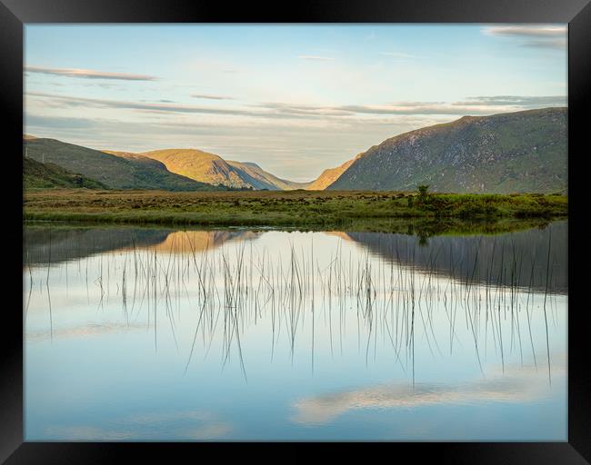Lough Veagh, Glenveagh Nat Park, Donegal, Ireland Framed Print by Dave Collins