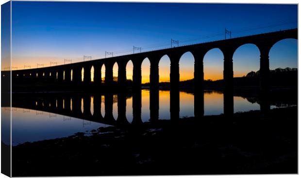 Berwick Viaduct at Dusk Canvas Print by Dave Collins