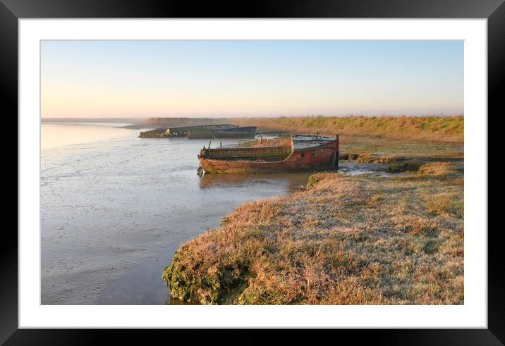 old fishing boats at Orford in Suffolk Framed Mounted Print by Robbie Spencer