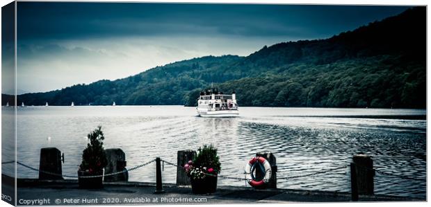 Passenger boat at Lake Windermere Canvas Print by Peter Hunt