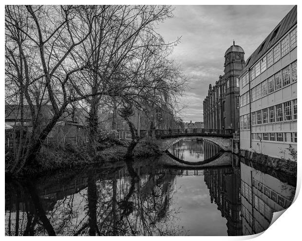 St George's Bridge over the River Wensum Print by Chris Yaxley