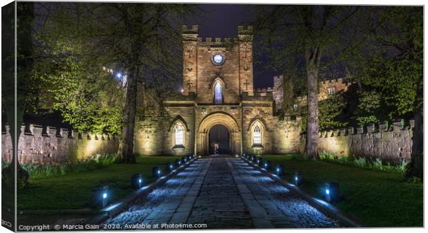 Durham cathedral Canvas Print by Marcia Reay