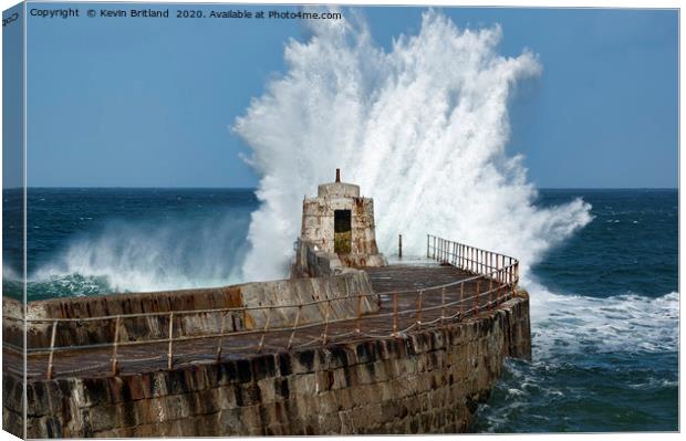 stormy sea cornwall Canvas Print by Kevin Britland