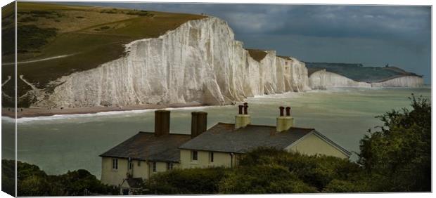SEVEN SISTERS CHALK CLIFFS, EAST SUSSEX Canvas Print by Tony Sharp LRPS CPAGB
