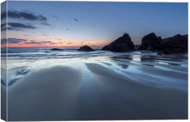 Beach Silhouettes, Bedruthan Steps, Cornwall Canvas Print by Mick Blakey