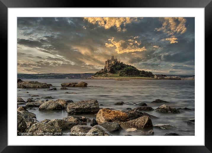 St Michaels mount at sunset Penzance Cornwall,suns Framed Mounted Print by kathy white