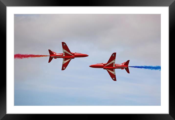 Red Arrows Crossover Aerobatics Framed Mounted Print by Simon Marlow
