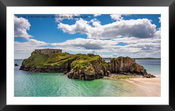 St Catherine's Island Tenby  Framed Mounted Print by RICHARD MOULT