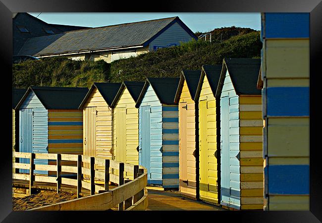 Beach Huts On Summerleaze Framed Print by kelly Draper