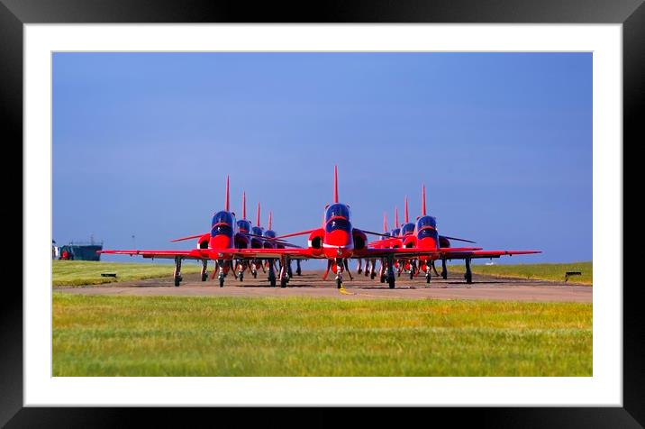 The Red Arrows Framed Mounted Print by mark Richardson