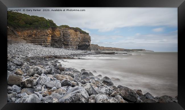 South Wales coastline. Rocky shore and Cliff Framed Print by Gary Parker
